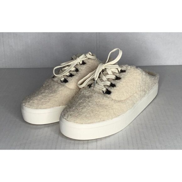 Lucky Brand Women's 12M Tolini stucco Slip on Sneakers - Picture 1 of 6